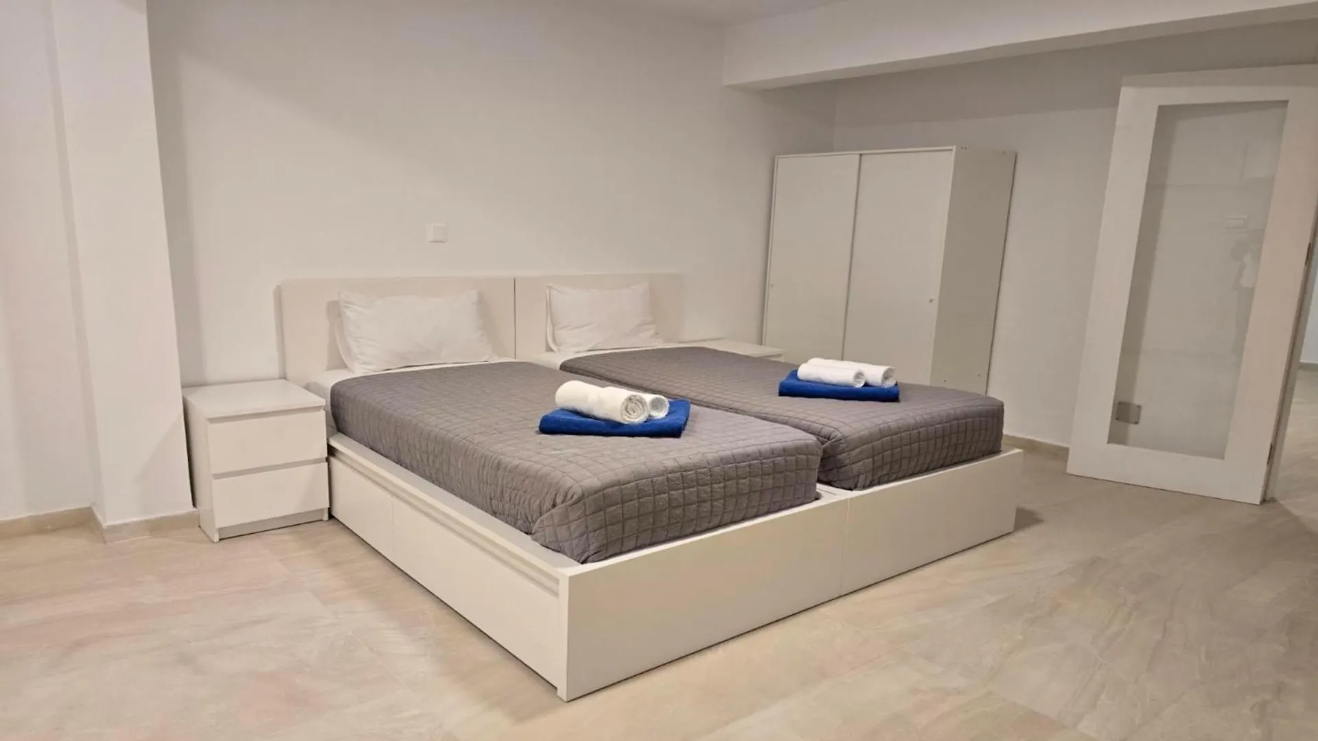 Serenity Waves Villa 4 Softades